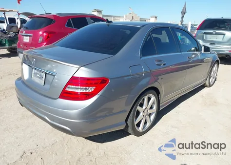 2014 Mercedes-Benz C 250 Sport from USA, damaged, VIN WDDGF4HB1EA952720